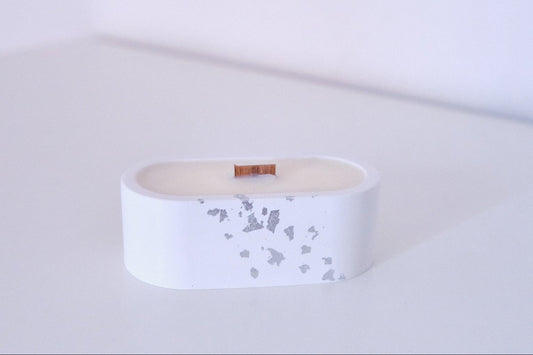 ERIS Rechargeable Candle