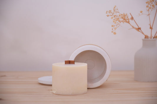 ERIS Rechargeable Candle