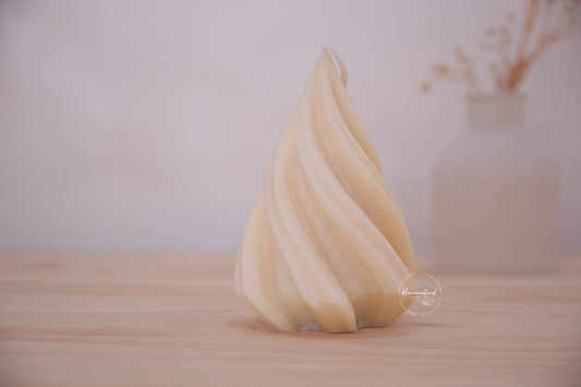 Candela scultorea Abete