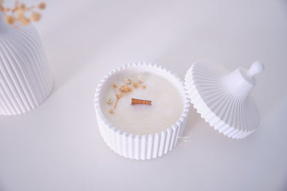 Candela ricaricabile Venere - Decorazione floreale